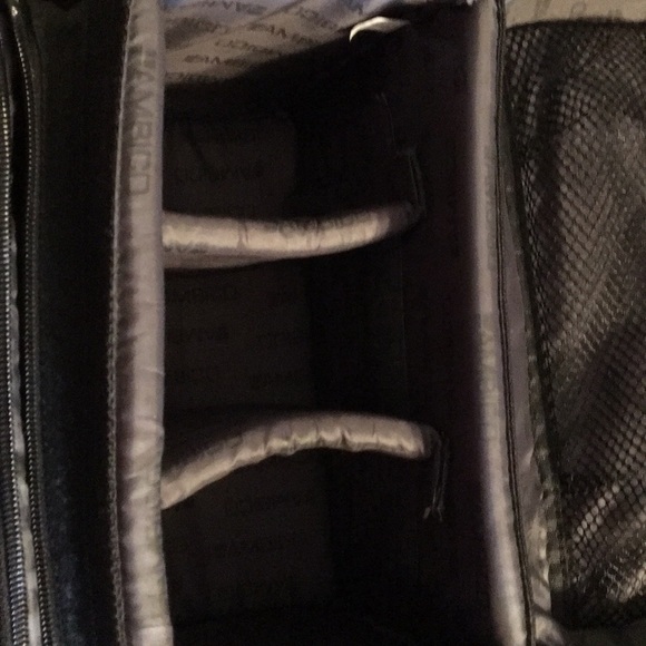 Large Camera bag. - Picture 3 of 5